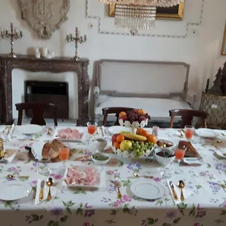 Frühstückspension Arnaboldi Palace 4*