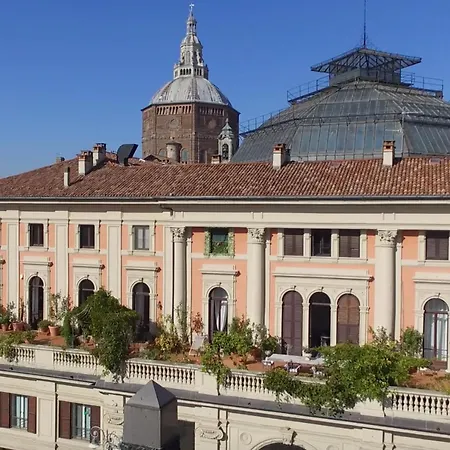 Arnaboldi Palace Παβία
