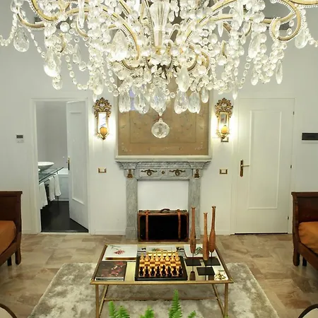 Arnaboldi Palace Bed and Breakfast 4*